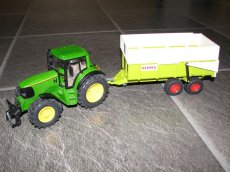 Tofaute_Siku_Schlepper_Fendt