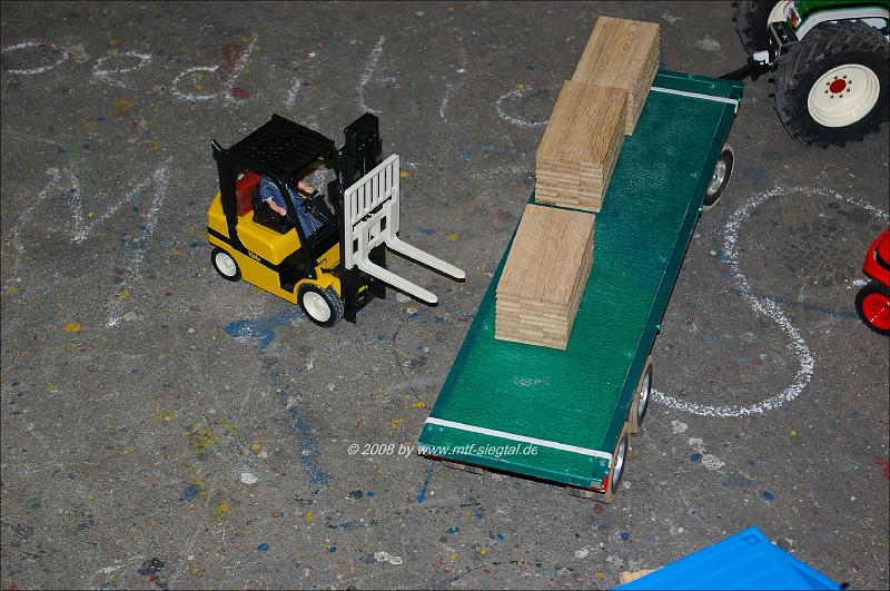 HD033_prot.jpg